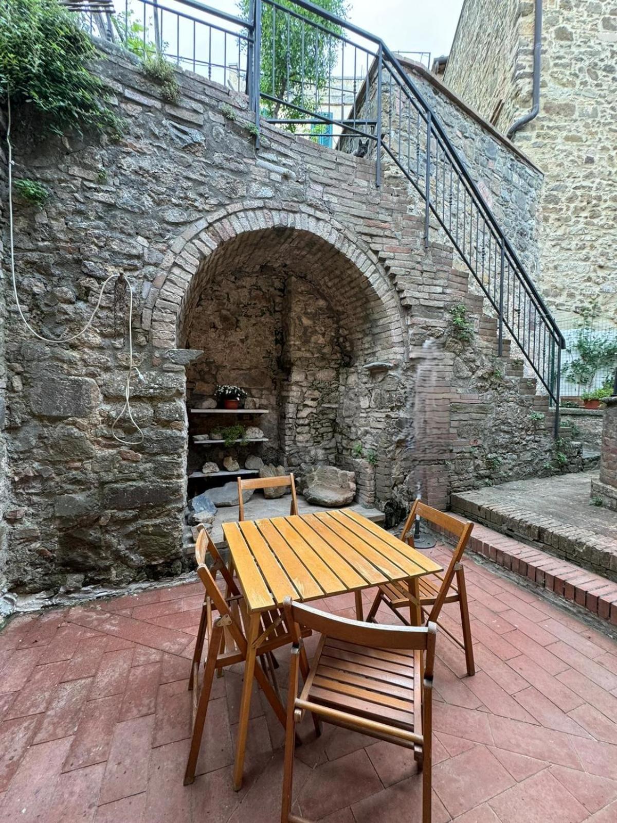 Willa Le Nicchie Montalcino Zewnętrze zdjęcie